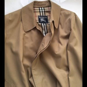Classic Fall Burberry Trench, The Real Real